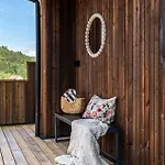 Eksklusiv Enebolig Med Jacuzzi Villa *