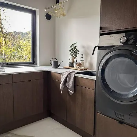 Eksklusiv Enebolig Med Jacuzzi ברגן